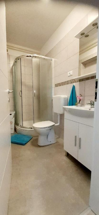 Lennida Studio Apartman With Free Parking Kavran Экстерьер фото
