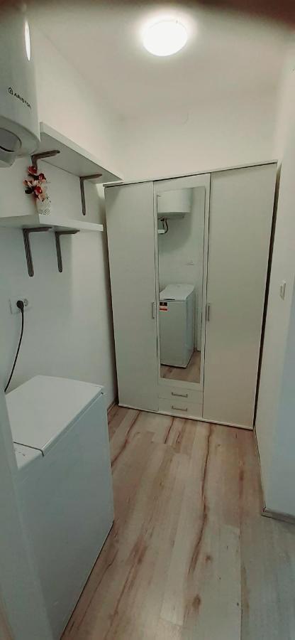 Lennida Studio Apartman With Free Parking Kavran Экстерьер фото