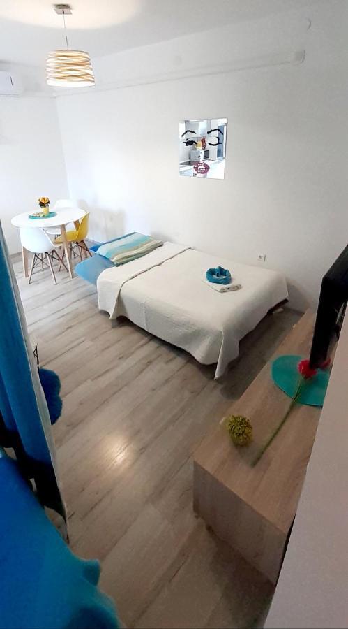 Lennida Studio Apartman With Free Parking Kavran Экстерьер фото